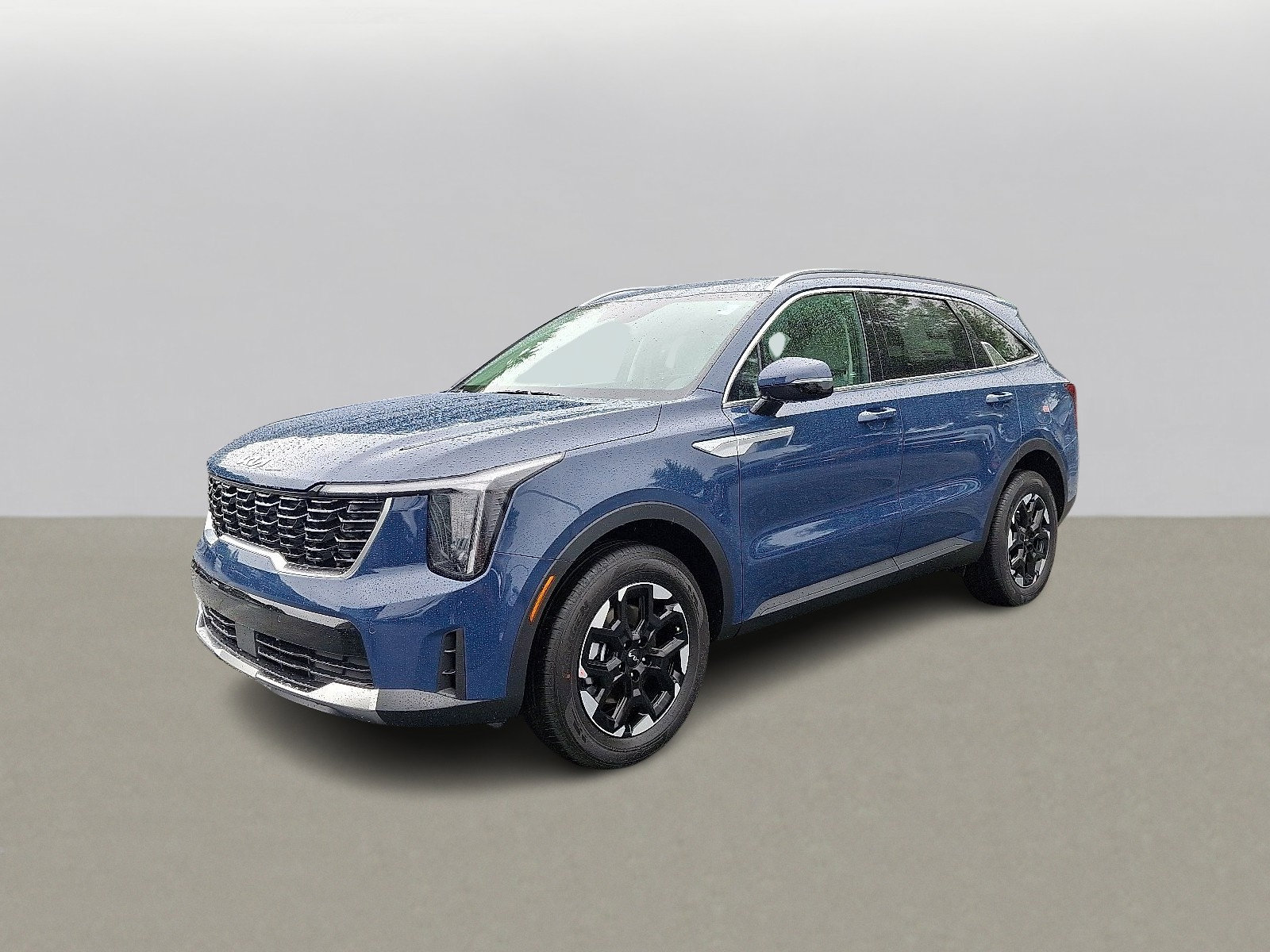 2025 Kia Sorento S photo 2