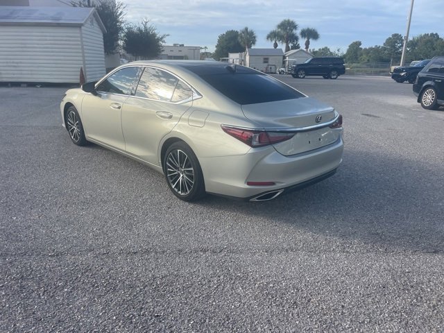 2022 Lexus ES 350 photo 5