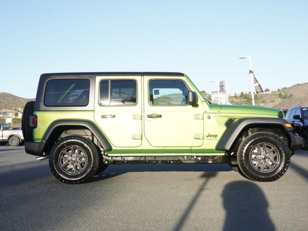 New 2026 Mojito Clear-Coat Exterior Paint Jeep Sport S image 2