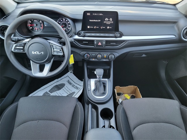 2023 Kia Forte LXS photo 19