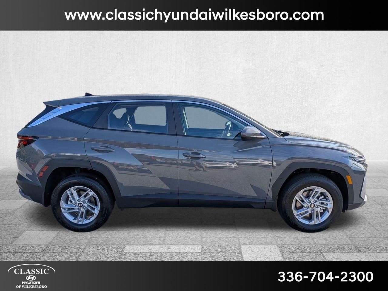 2026 Hyundai Tucson SE photo 4