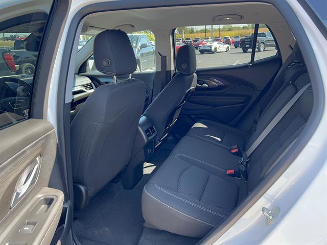 2022 Gmc Terrain SLE photo 17