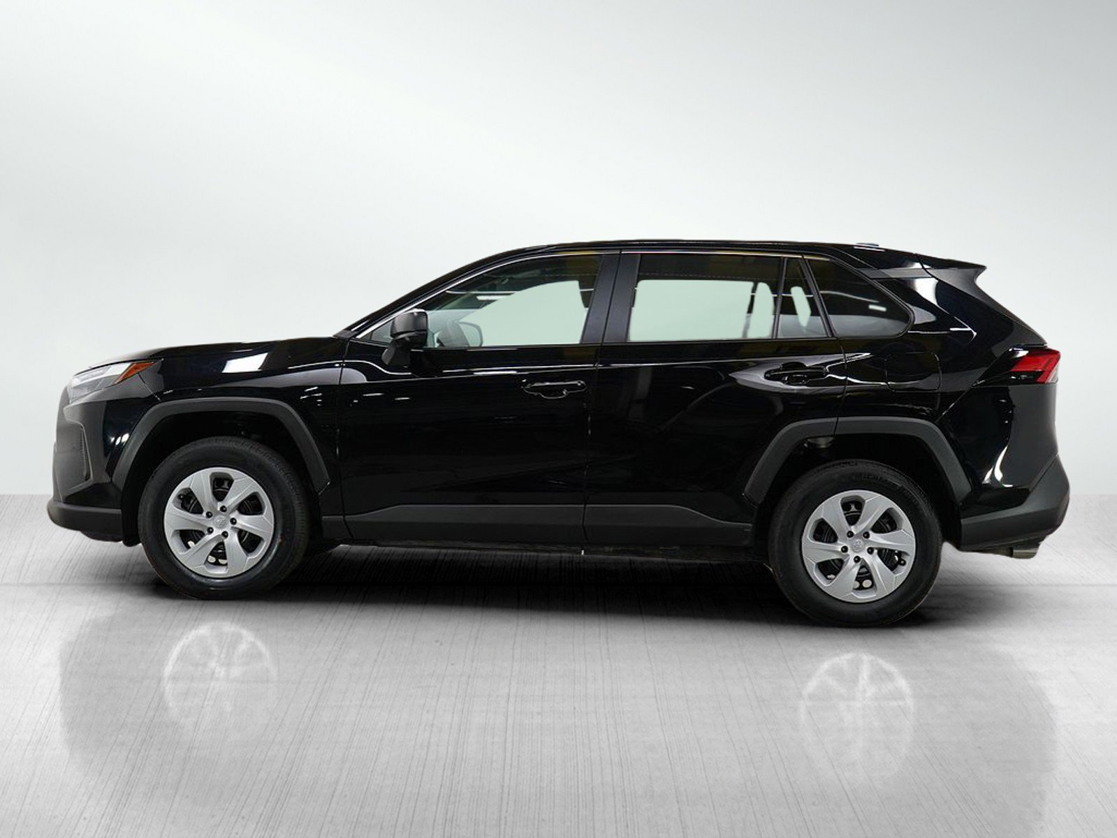 Used 2024 Toyota RAV4 LE with VIN 2T3F1RFVXRW443585 for sale in Bloomington, Minnesota