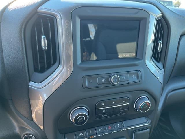 2025 Chevrolet Silverado 1500 photo 5