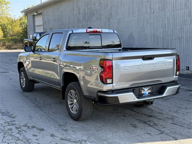 2026 Chevrolet Colorado LT photo 7