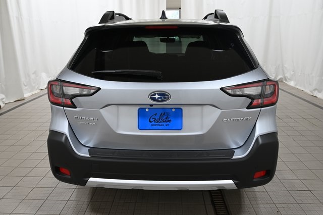 2025 Subaru Outback Limited photo 9