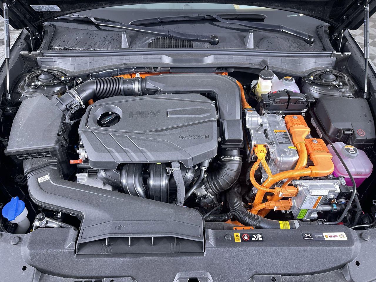 2025 Hyundai Sonata Hybrid Limited photo 23