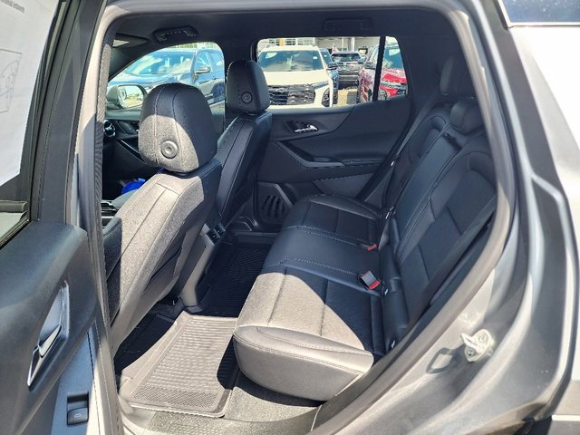 2026 Chevrolet Equinox LT photo 9