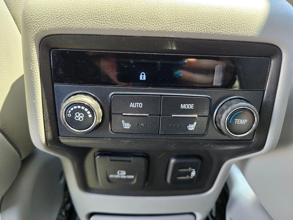 2017 Gmc Acadia SLT photo 18