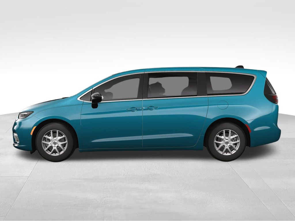2025 Chrysler Pacifica photo 3