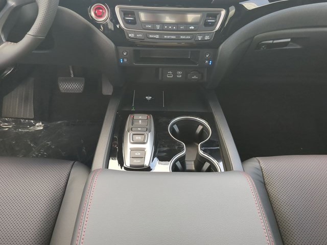 2025 Honda Ridgeline Black Edition photo 16