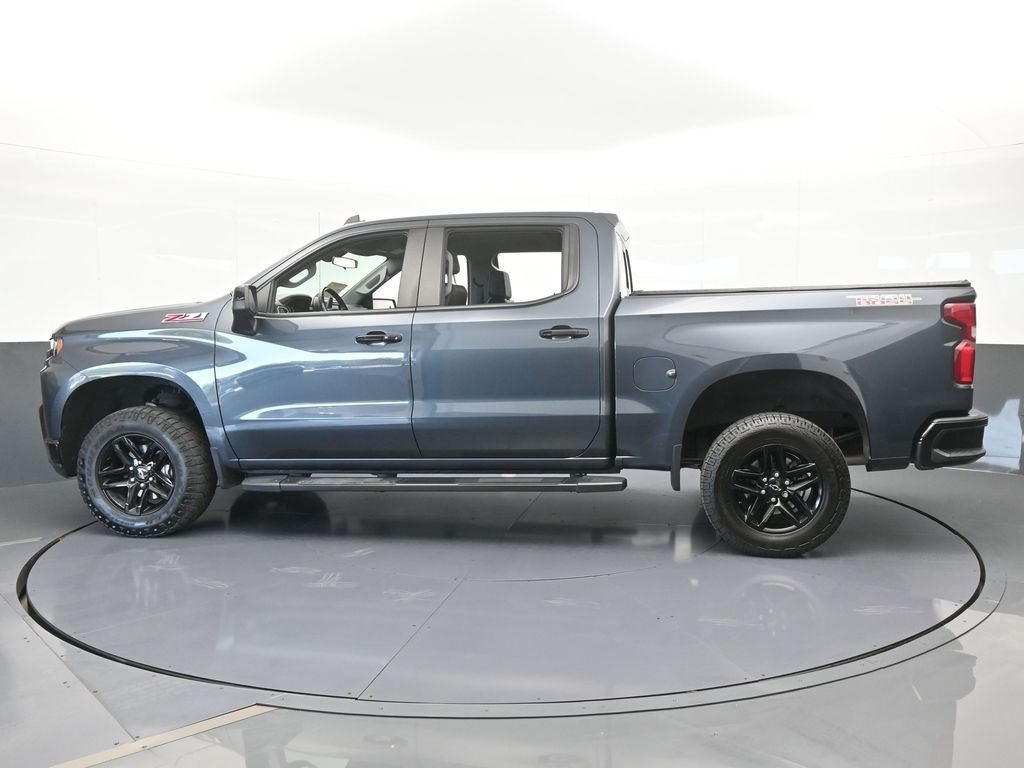 2022 Chevrolet Silverado 1500 LT Trail Boss photo 3