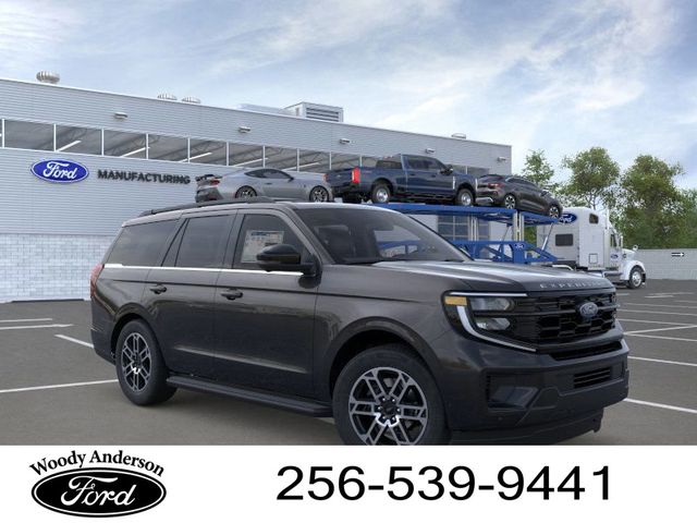 2025 Ford Expedition photo 4