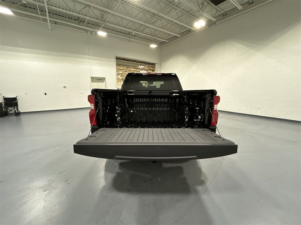 2026 Chevrolet Silverado 1500 LTZ photo 19