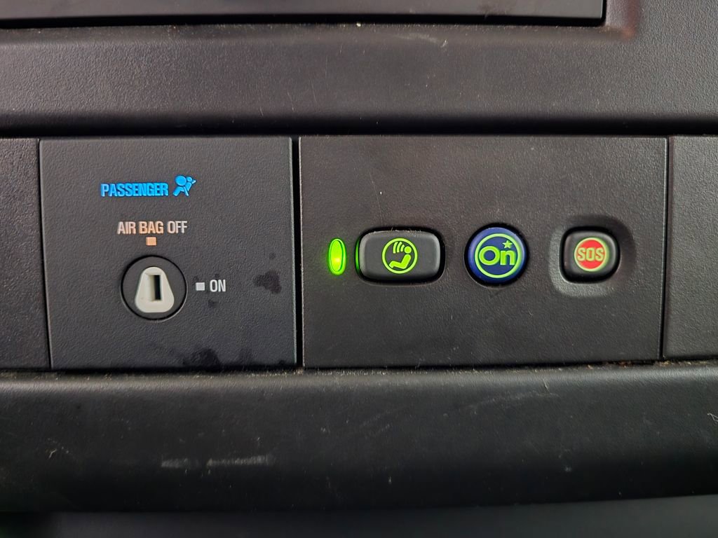 2022 Chevrolet Express 3500 LS photo 13