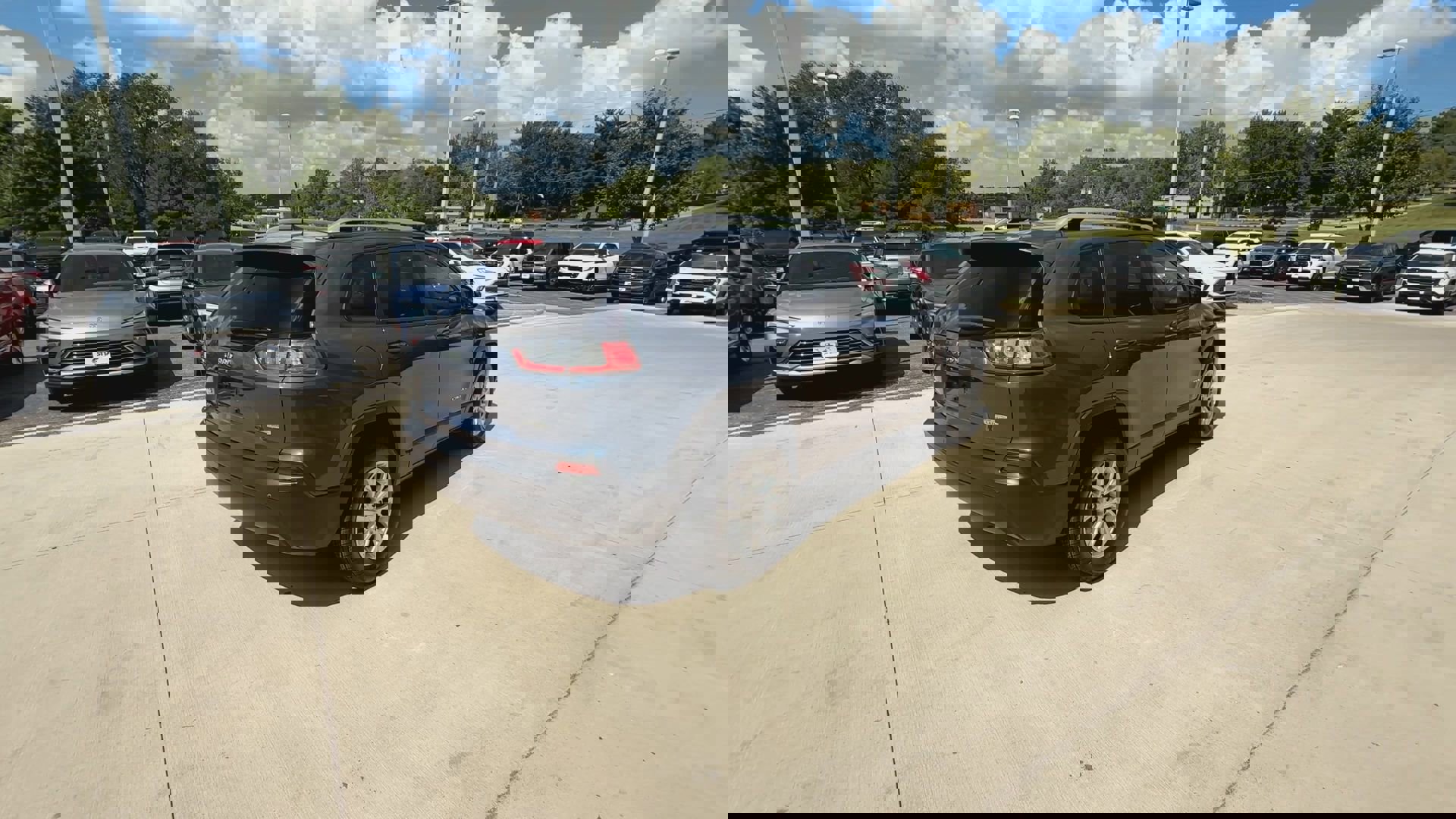 2020 Jeep Cherokee Latitude photo 8