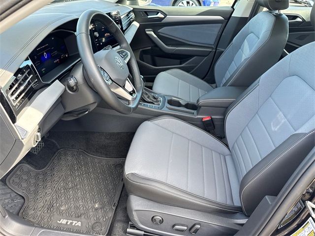2025 Volkswagen Jetta 1.5T SE photo 21