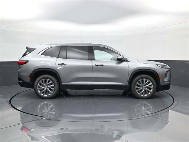 2026 Buick Enclave Preferred photo 2