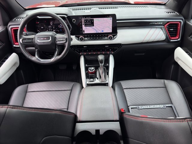 2025 Gmc Canyon AT4X photo 17