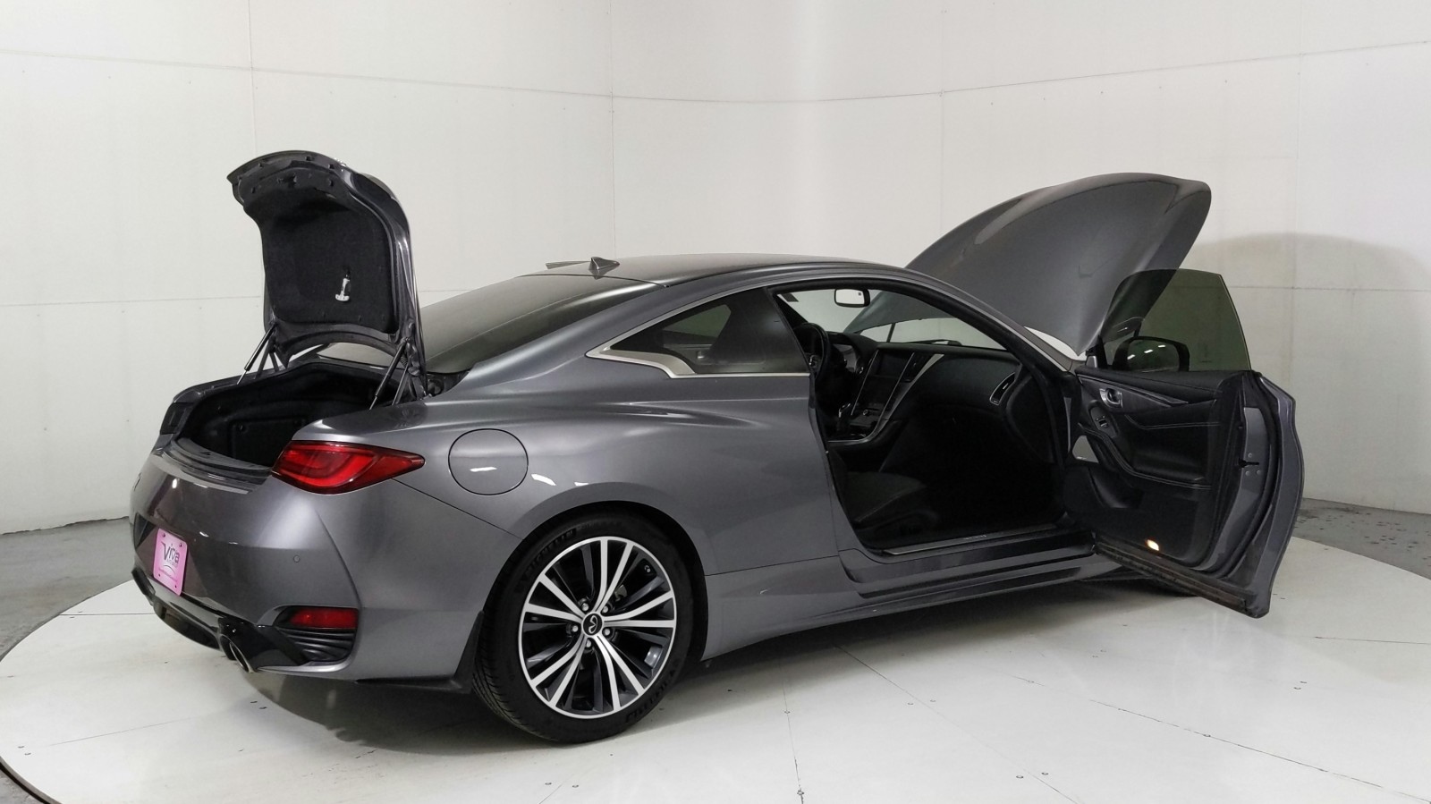 Used 2022 Graphite Shadow INFINITI LUXE image 12