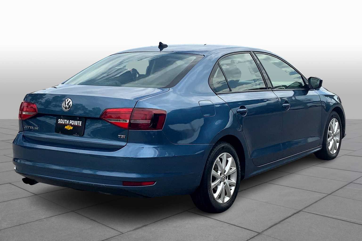 2015 Volkswagen Jetta 1.8T SE photo 11