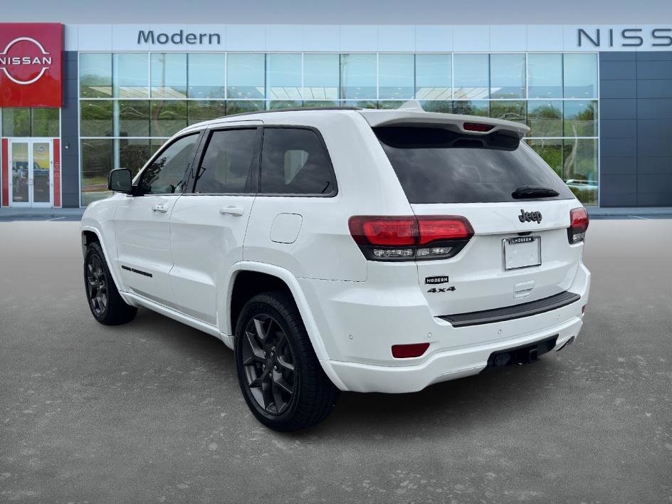 2021 Jeep Grand Cherokee Anniversary Edition photo 6