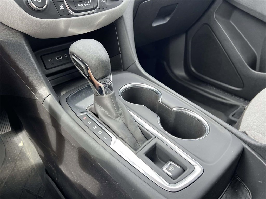 2024 Chevrolet Equinox LS photo 24