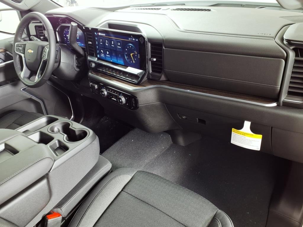 2026 Chevrolet Silverado 1500 LT photo 18