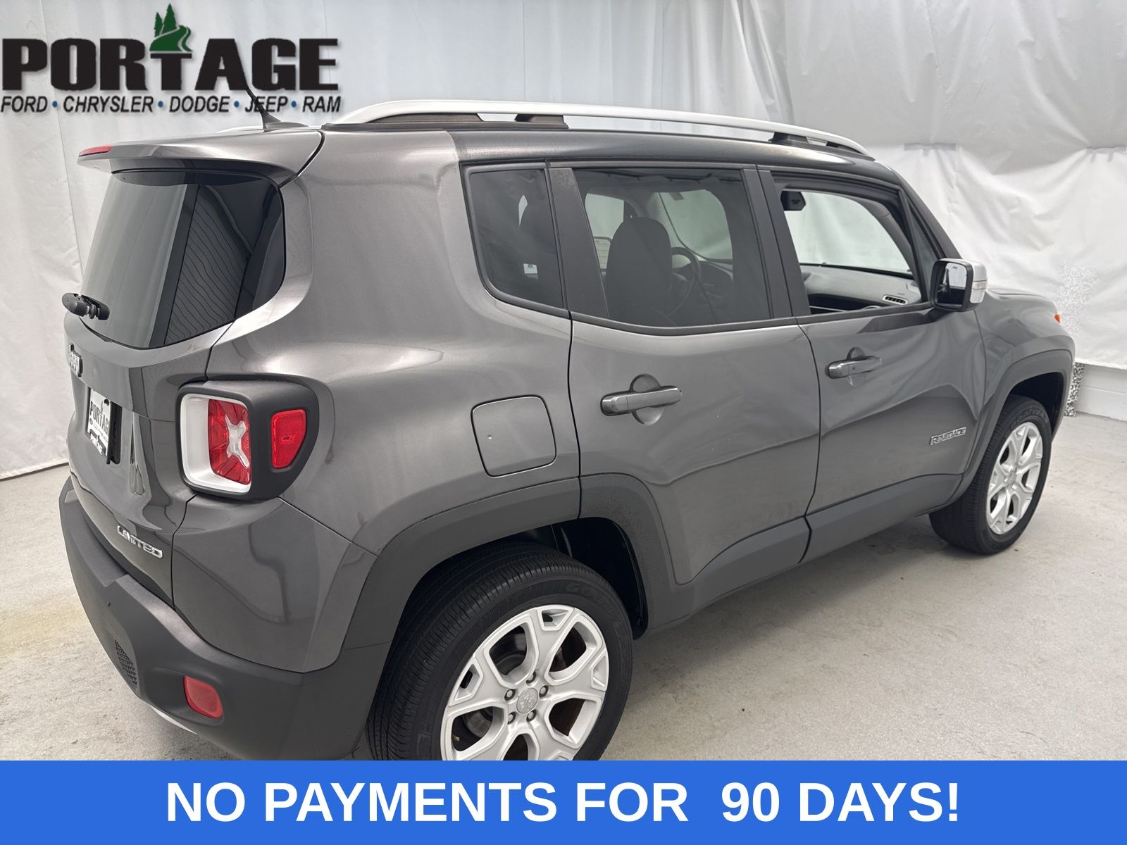 2017 Jeep Renegade Limited photo 2