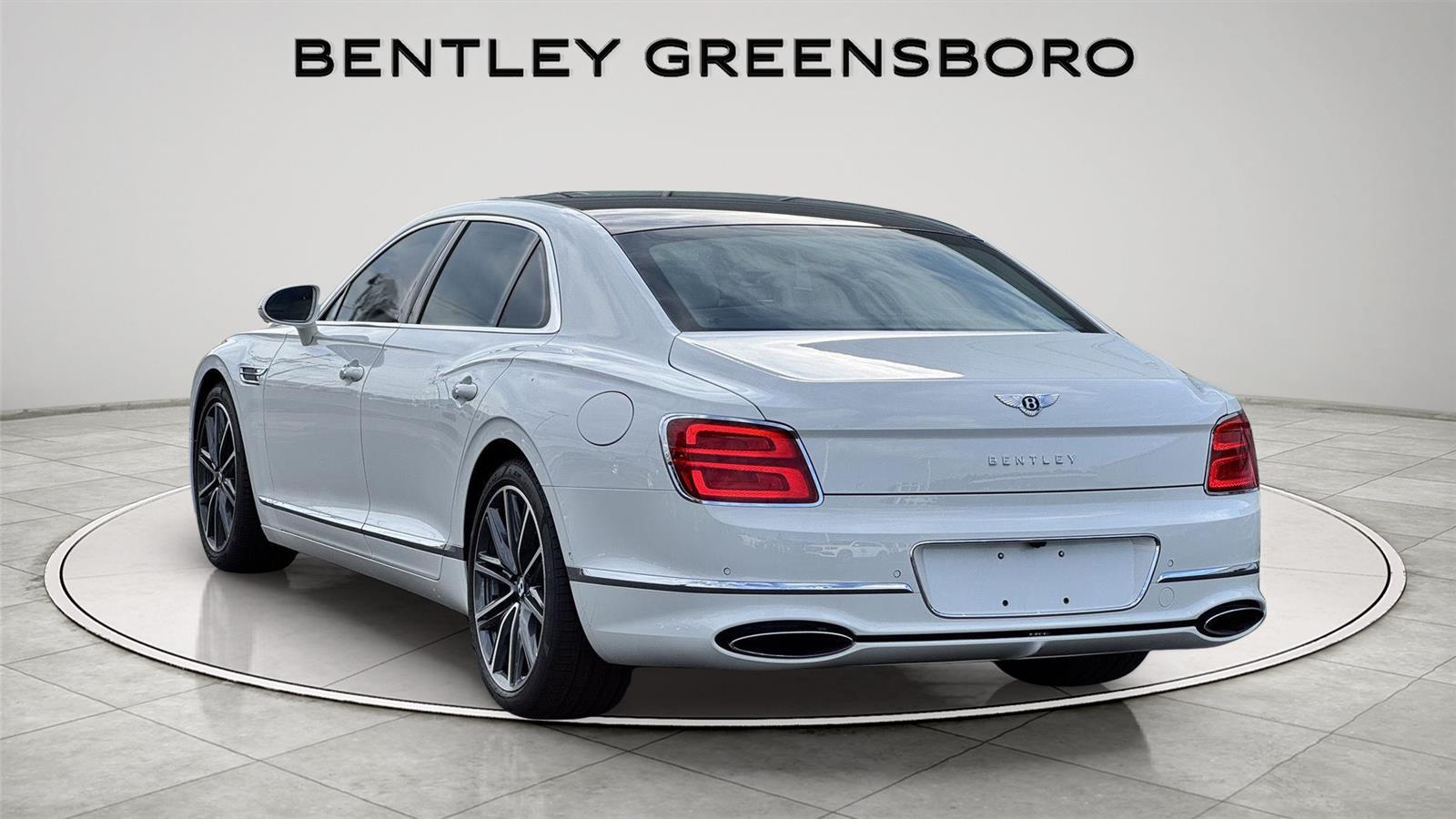 2026 Bentley Flying Spur photo 2