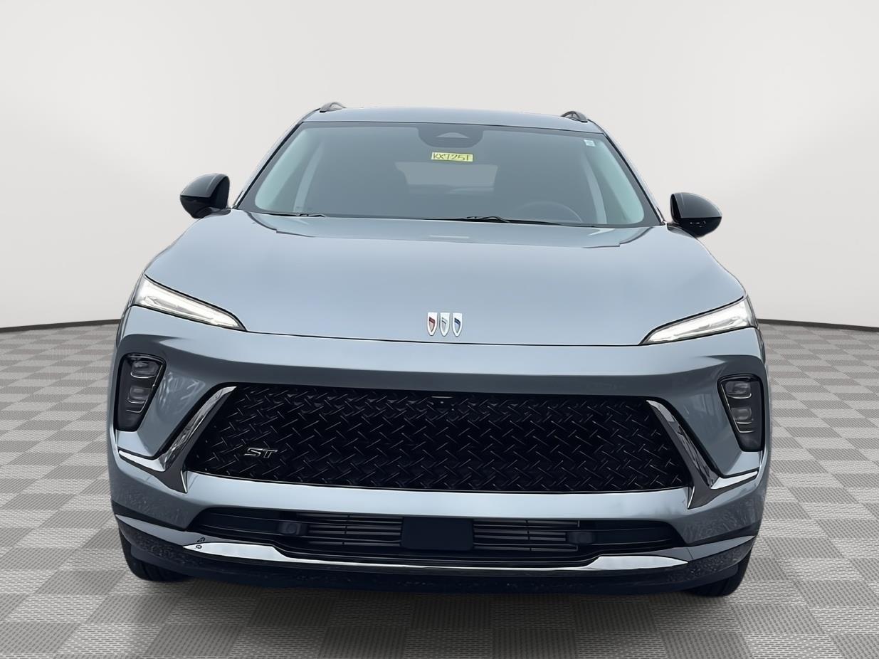 2025 Buick Envision Sport Touring photo 4