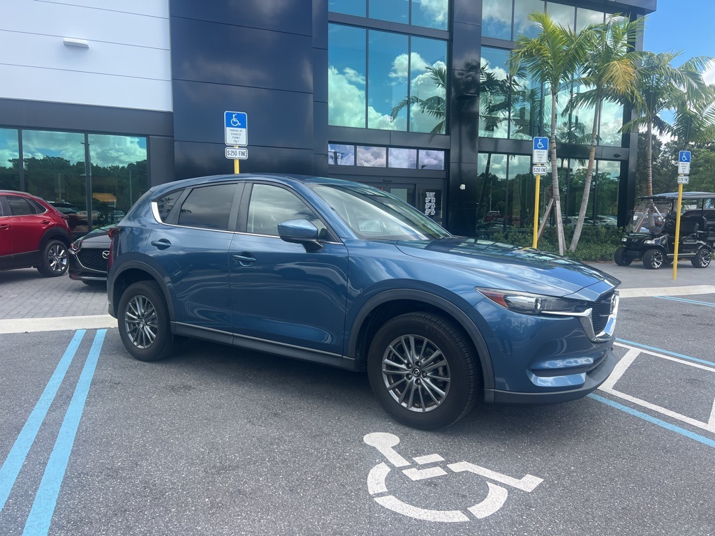 2017 Mazda CX-5 Touring photo 4