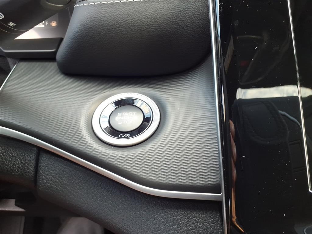 2025 Jeep Grand Cherokee Altitude X photo 18