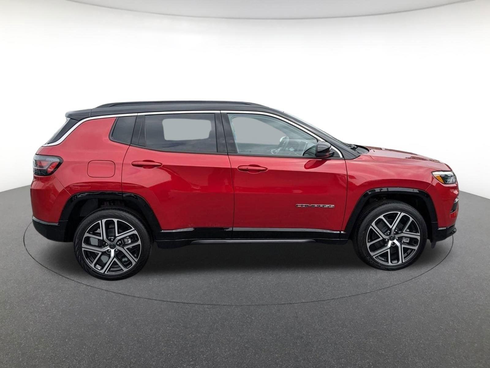 2025 Jeep Compass Limited photo 2