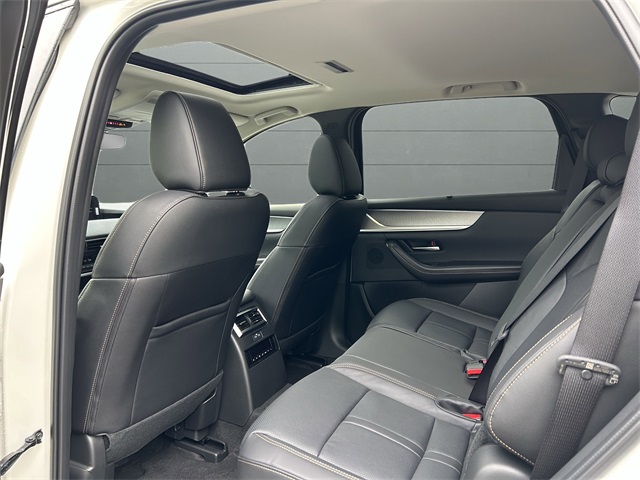2025 Mazda CX-90 3.3 Turbo Preferred photo 18