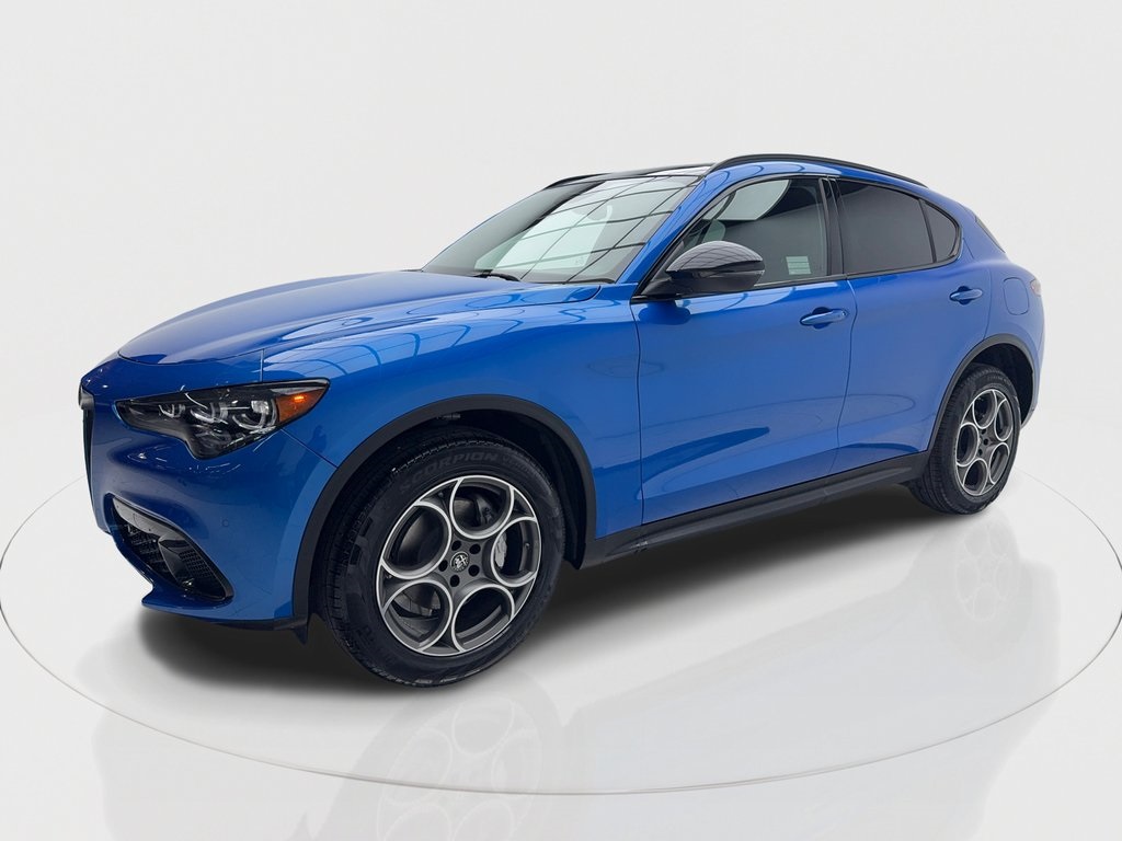 2025 Alfa Romeo Stelvio Sprint Base photo 5