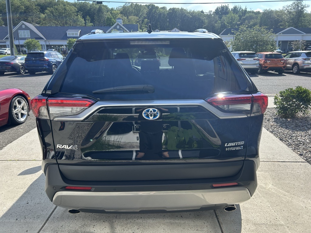 2023 Toyota RAV4 Hybrid Limited photo 2