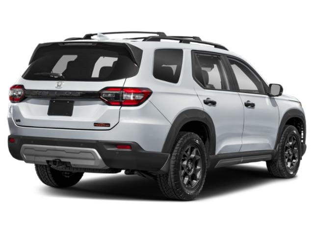 2025 Honda Pilot TrailSport photo 2