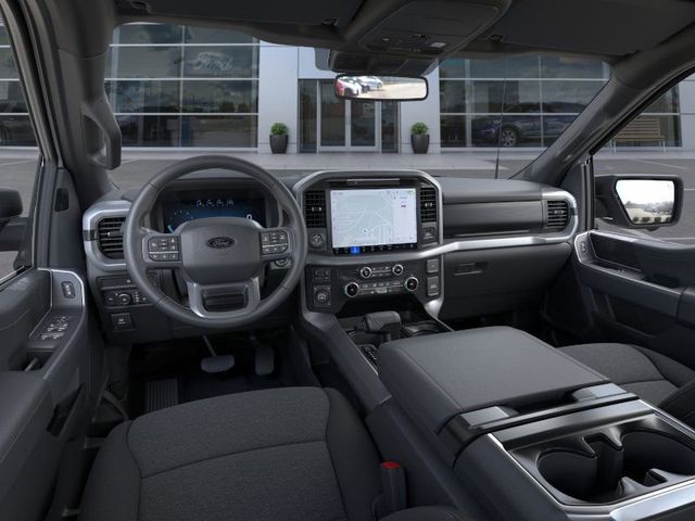 2025 Ford F-150 XLT photo 9