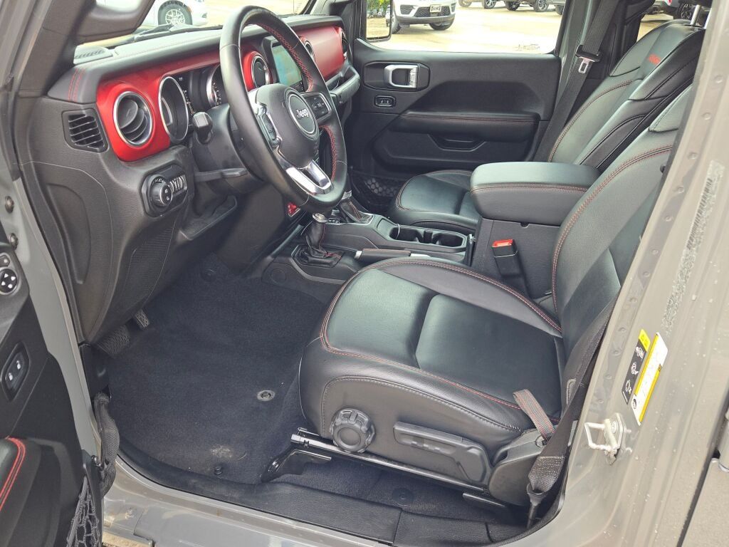 2020 Jeep Gladiator Rubicon photo 21