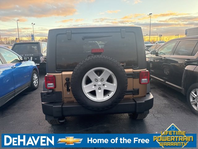 2015 Jeep Wrangler Unlimited Sport photo 3