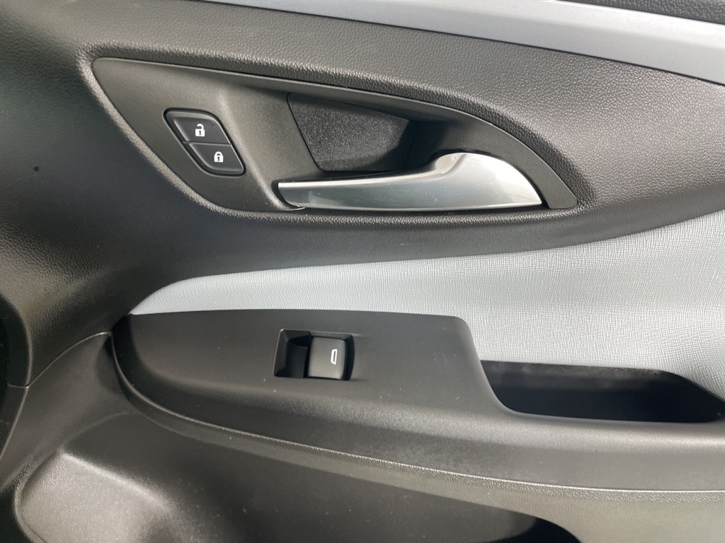 2024 Buick Envista Preferred photo 11
