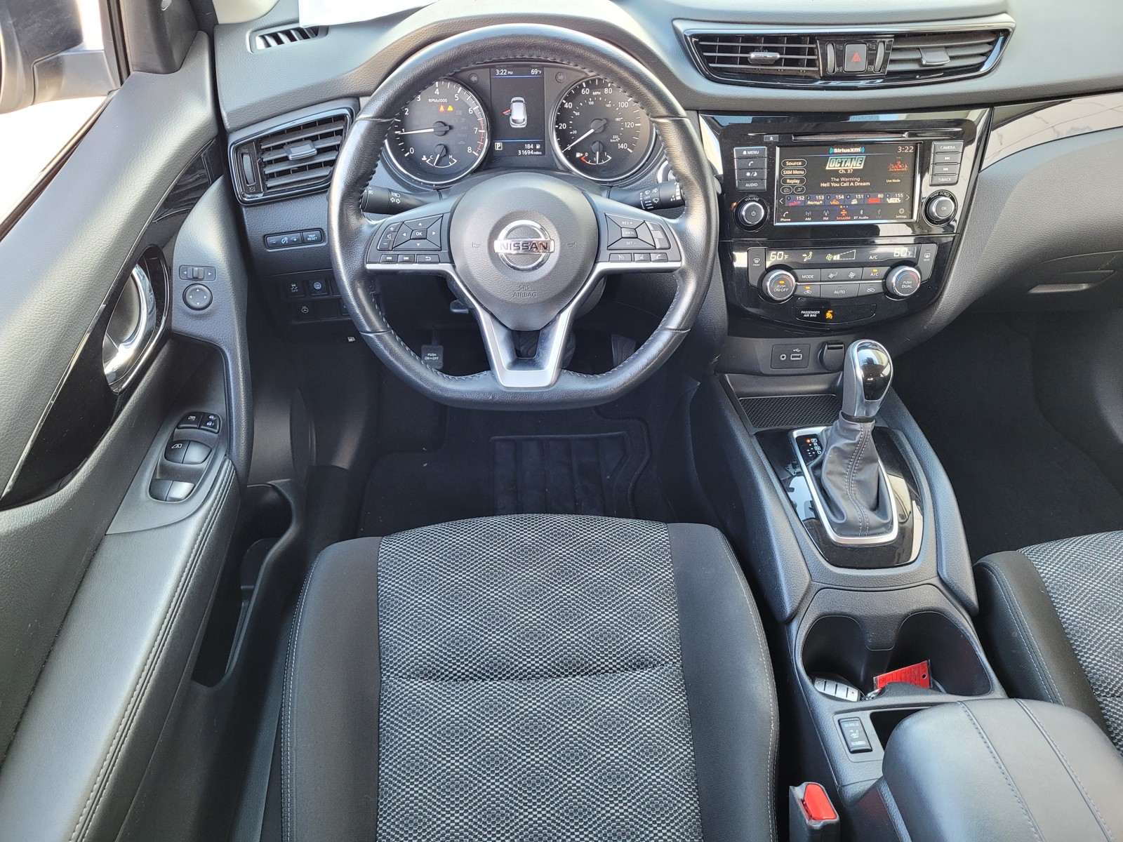 2022 Nissan Rogue Sport SV photo 7
