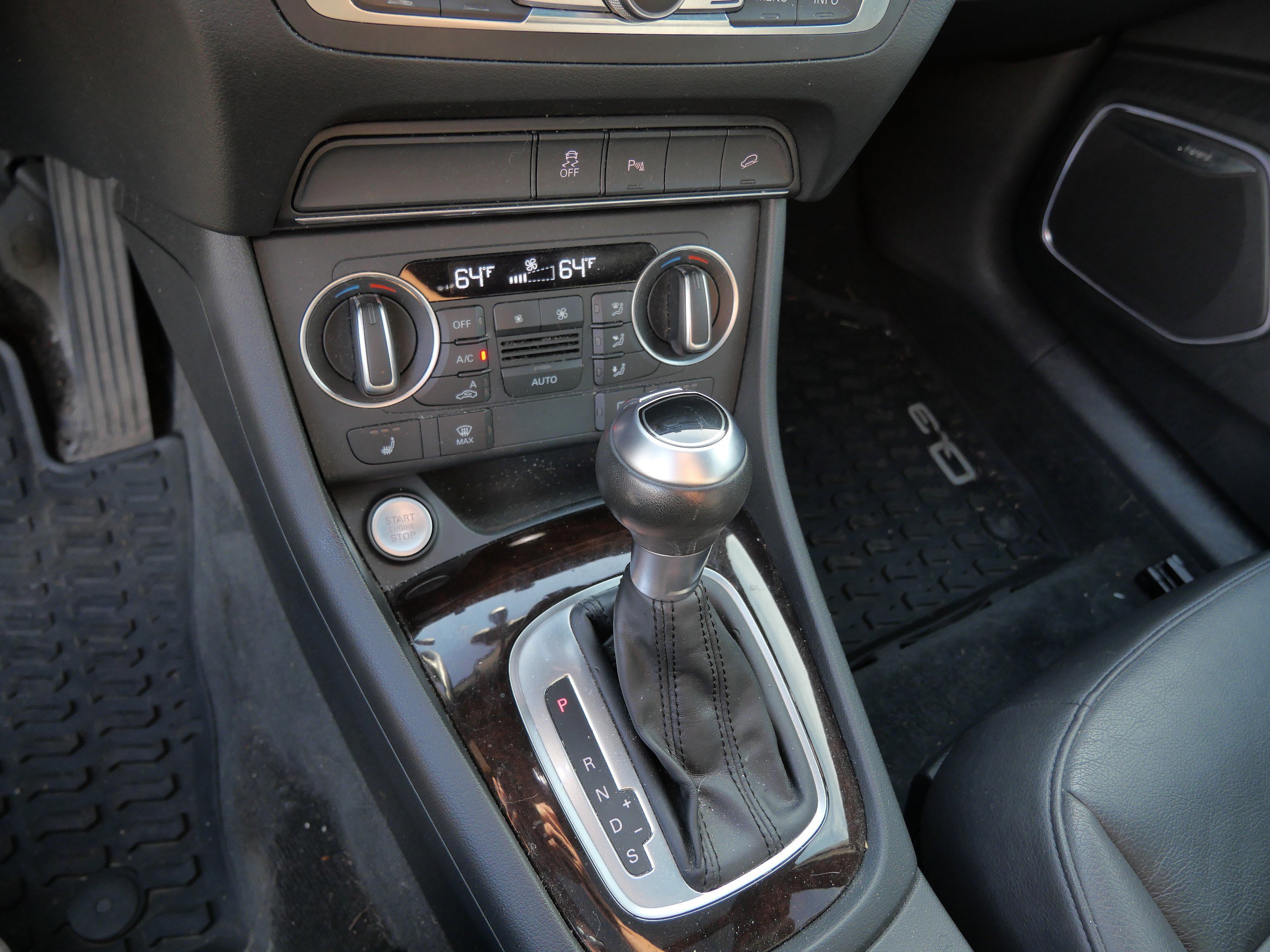 2018 Audi Q3 Premium Plus photo 24