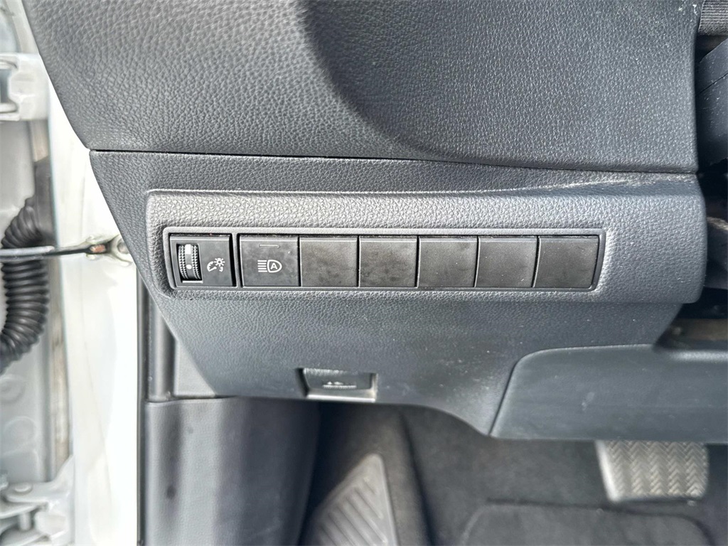2022 Toyota Corolla SE photo 20