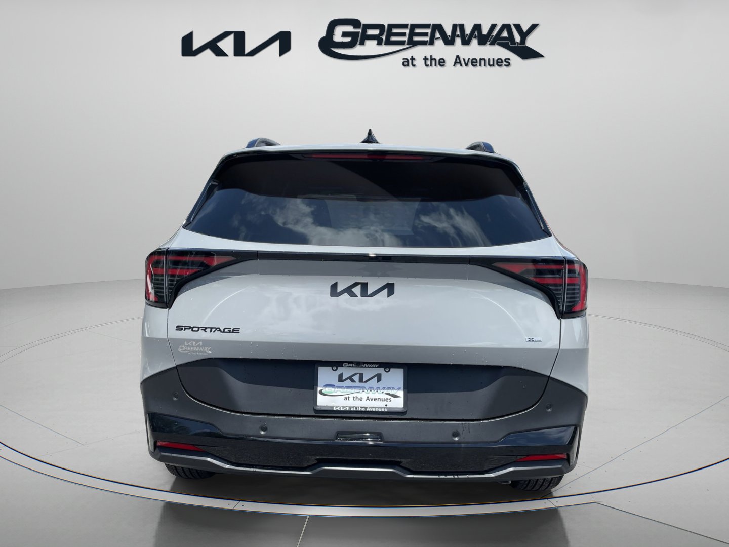 2026 Kia Sportage X-Line photo 2