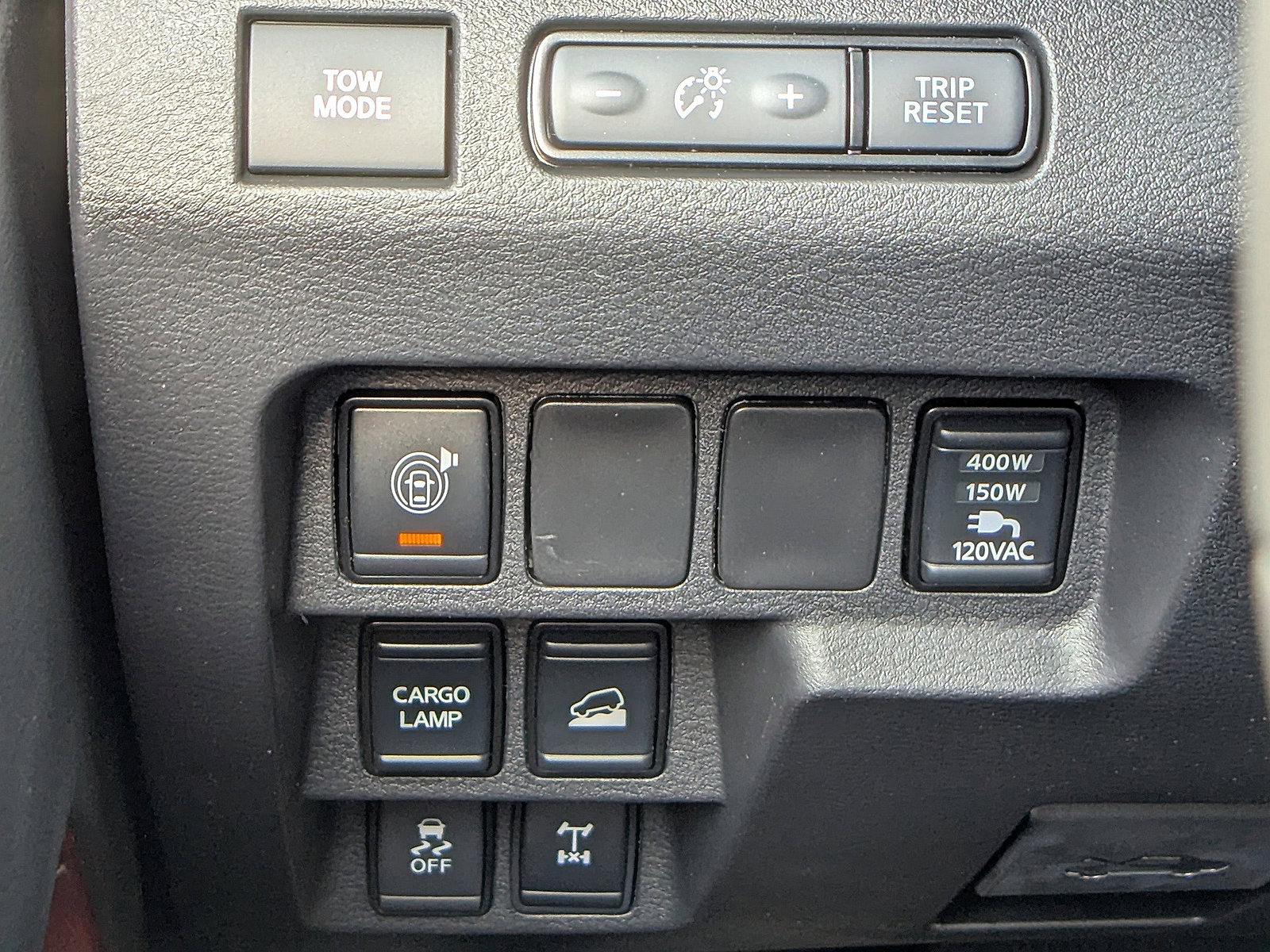 2025 Nissan Frontier PRO-4X photo 19