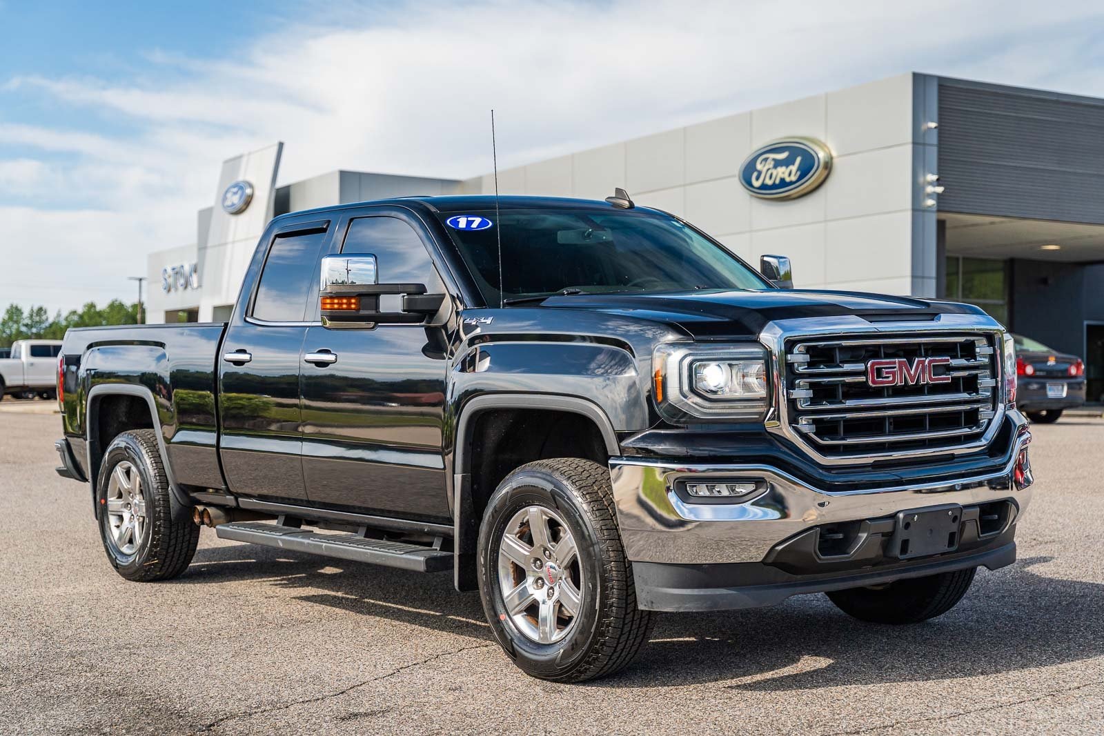 2017 GMC Sierra 1500 SLT