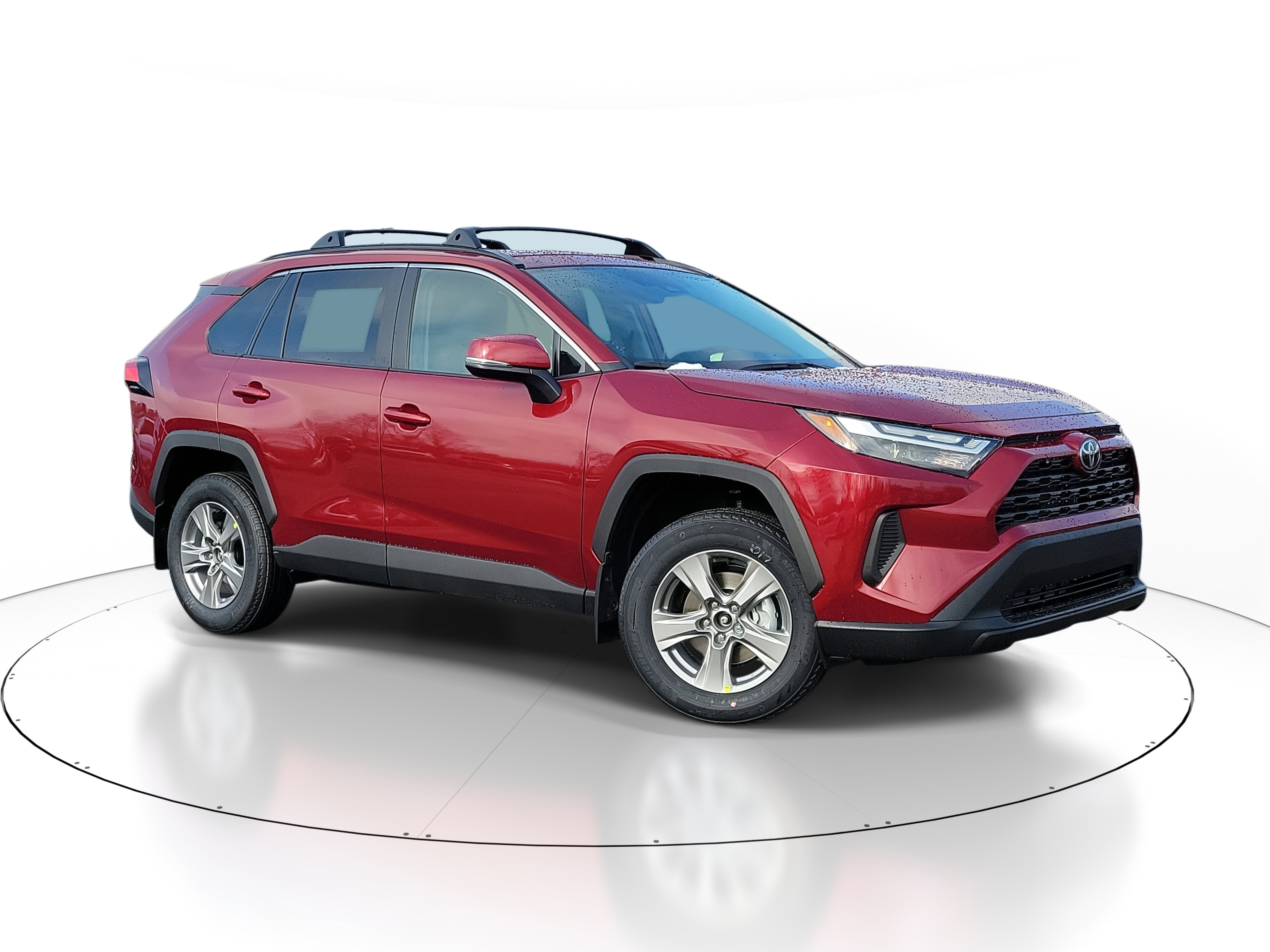 2025 Toyota RAV4 XLE's photo