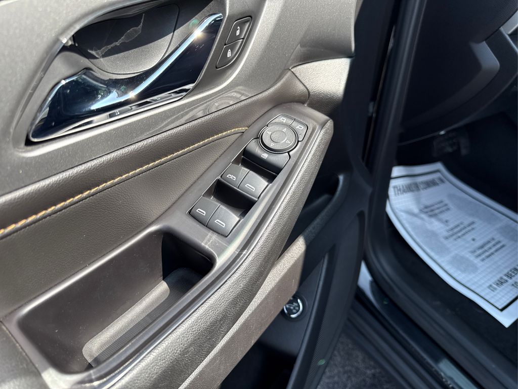 2019 Chevrolet Traverse photo 32
